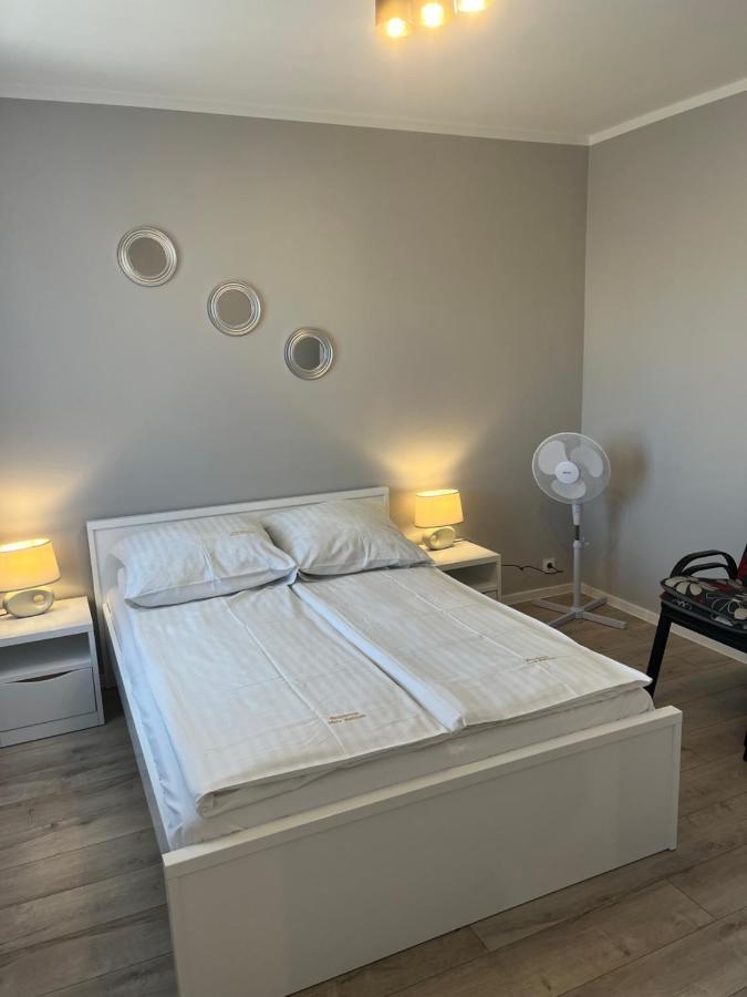 Baltic Vip Nowe Apartamenty Blisko Plazy Rewal Exteriör bild