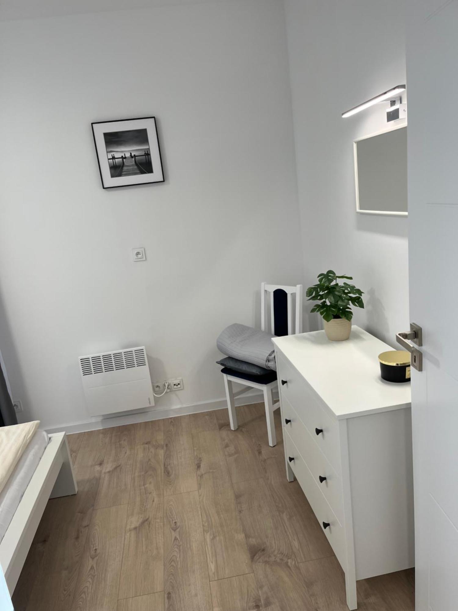 Baltic Vip Nowe Apartamenty Blisko Plazy Rewal Exteriör bild