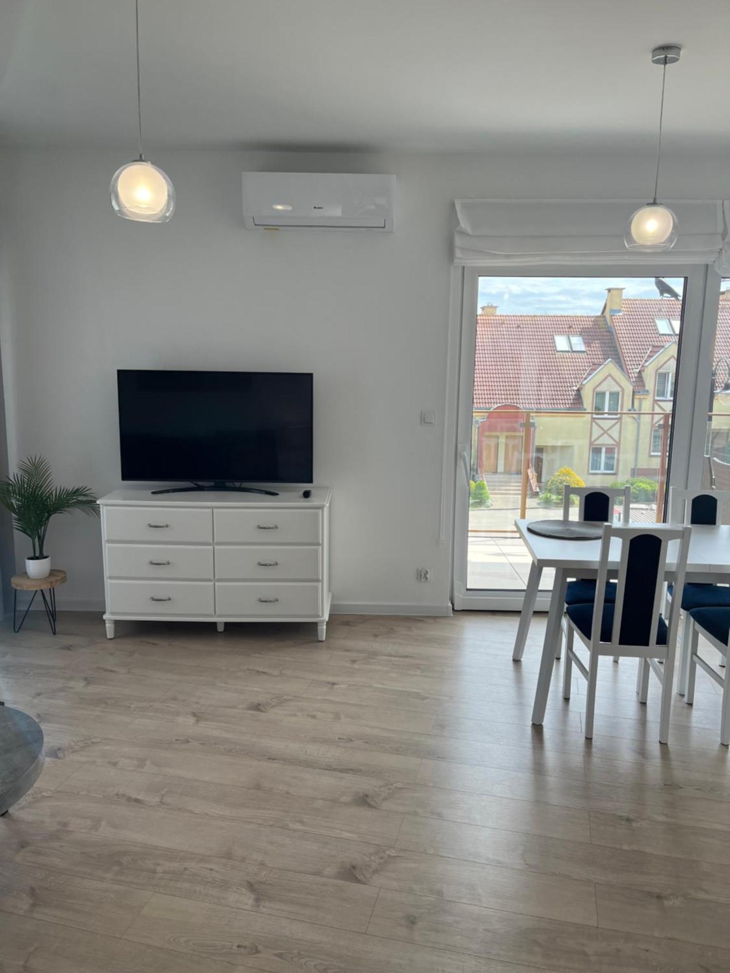 Baltic Vip Nowe Apartamenty Blisko Plazy Rewal Exteriör bild